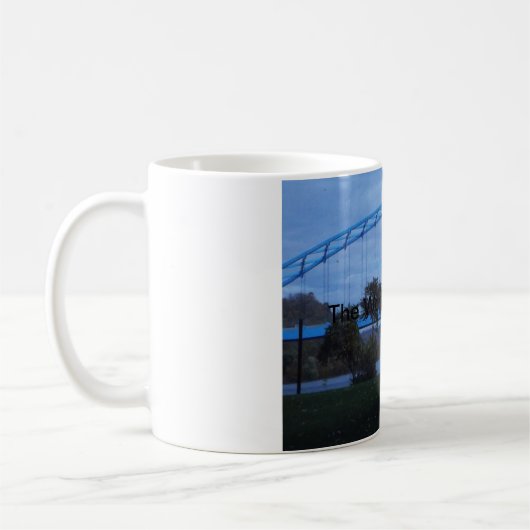 Die Welt verbundene Kaffee-Tasse Kaffeetasse (Links)