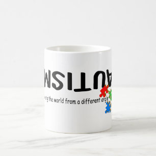 Die Welt von einem anderen Winkel (Stücke) sehen Kaffeetasse