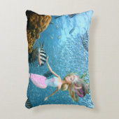 Die weltberühmte Puppengatterie Dekokissen (Vorderseite(Vertikal))