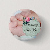 Die wenige Hand "Mamma des Babys, zum Button (Vorderseite)