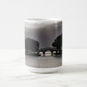 Die Whalehead-Brücke Kaffeetasse (Mittel)