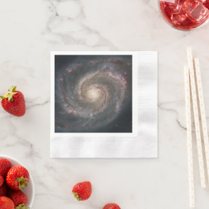 Die Whirlpool-Galaxie M51 und Begleiter im Weltrau Serviette