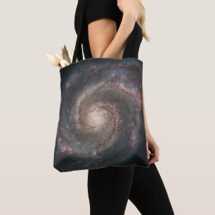 Die Whirlpool-Galaxie M51 und Begleiter im Weltrau Tasche