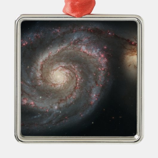 Die Whirlpool-Galaxie (M51) und die Begleitgalaxie Silbernes Ornament (Vorne)
