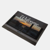 Die willkommene Türmatte des Sonnenuntergangs beob (Schrägansicht)