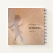 Die winzige Ballerina nimmt ein Notizbuch. Notizblock (Rückseite)