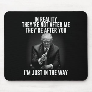 Die Wirklichkeit ist nicht hinter mir her, sondern Mousepad