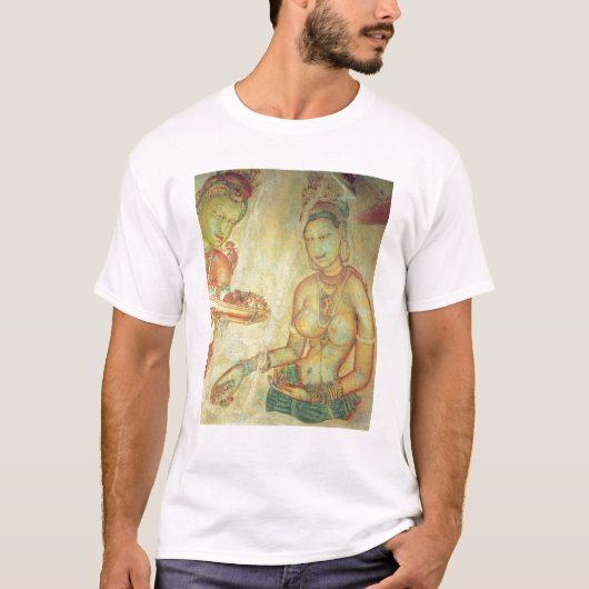 Die Wolken-Maide, von der Felsen-Festung T-Shirt (Vorderseite)