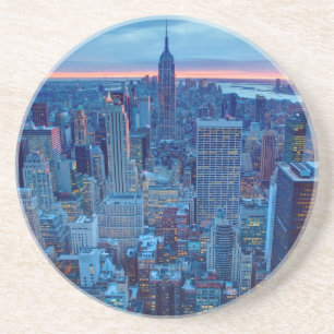 Die Wolkenkratzer von Manhattan werden beleuchtet Sandstein Untersetzer