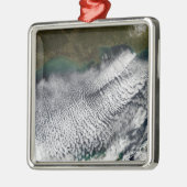 Die wolkigen Straßen im Golf von Mexiko Ornament Aus Metall (Links)