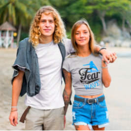 Die Woman Surfer fürchten sich vor dem Wellenreite T-Shirt