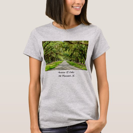 Die wunderschöne Allee des T - Shirt Oaks (Vorderseite)