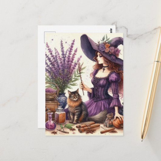 Die wunderschöne Hexe Lila mit Katzenlavender Postkarte (Vorderseite/Rückseite Beispiel)