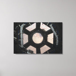 Die Wüste der Sahara, die durch die Fenster sichtb Leinwanddruck