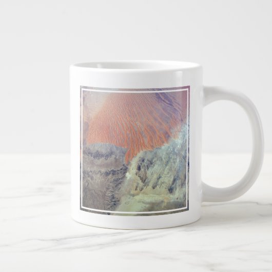 Die Wüste der Sahara in Algerien, Nordafrika. Jumbo-Tasse (Rechts)