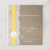 Die Yellow Sand Dollar Beach Hochzeitskollektion Platzkarte (Außenseite Aufgefaltet)