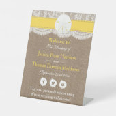 Die Yellow Sand Dollar Beach Hochzeitskollektion Sockelschild (Vorderseite)