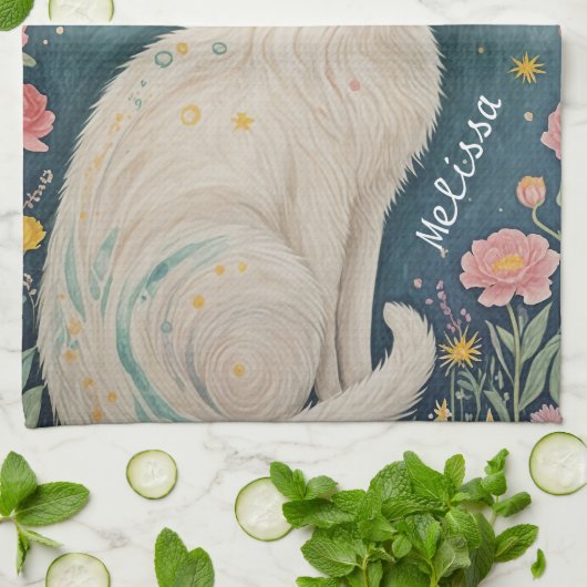 Die zauberhafte weiße Katze mit grünen Augen Geschirrtuch (Gefaltet)