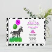 Die Zebra des modernen Mädchens zum Geburtstag Einladung (Stehend Vorderseite)