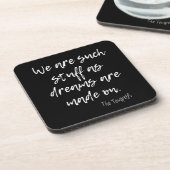 DIE ZEITGENÖSSISTEN SCHAKESPEARE DREAMS QUOTE GETRÄNKEUNTERSETZER (Linke Seite)