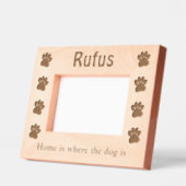 Die Zuhause für den Hund ist mit einer benutzerdef Geätzte Rahmen (Links)