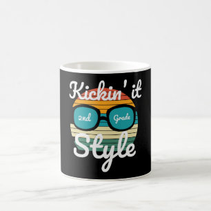 Die zweite Stufe zurück an die Schulkinder Kaffeetasse