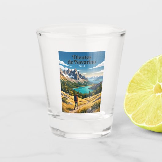 Dientes de Navarino Chile Schnapsglas (Vorderseite)