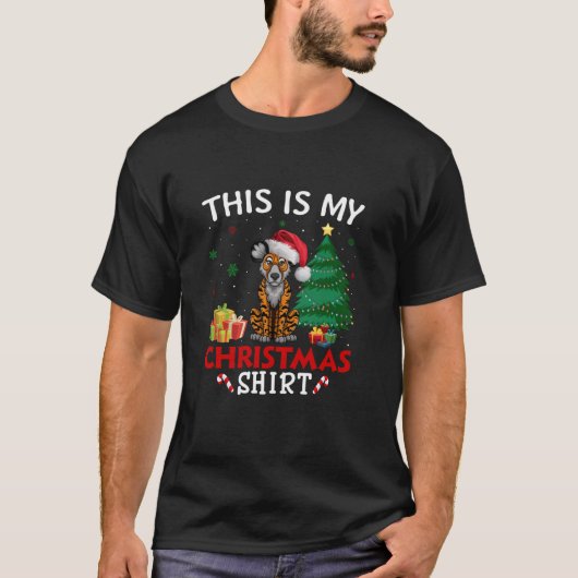 Dies ist die Weihnachtsmannmütze von My African Wi T-Shirt (Vorderseite)
