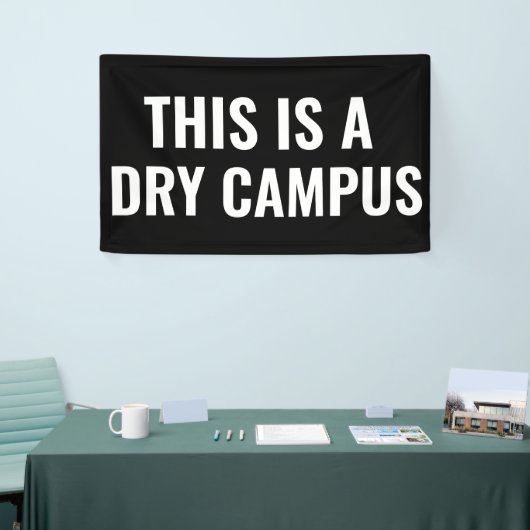 Dies ist eine Dry Campus Flag Banner Uni Dorm (Messeveranstaltung)
