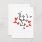 Dies ist eine Papierumarmung - Herzlich Vermisste  RSVP Karte (Vorne/Hinten)