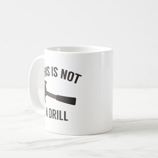 Dies ist kein Drill Kaffeetasse (Vorderseite Links)