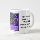 Diese Hexe braucht Kaffee JUMBO Pagan mit wiccan T Jumbo-Tasse (Vorderseite Rechts)