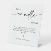 Diese Kerze brennt, im Gedächtniszeichen Sockelschild (Vorderseite)