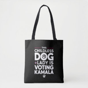 Diese kinderlose Hunde-Lady wählt Kamala bei der W Tasche