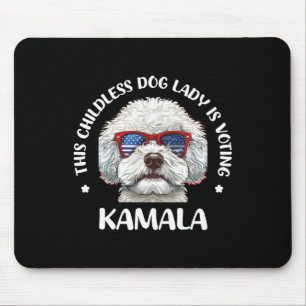 Diese kinderlose Hundedame wählt Kamala-harris 20 Mousepad