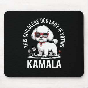 Diese kinderlose Hundedame wählt Kamala Harris 20 Mousepad