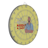 Diese Krankenschwester braucht einen Schuss Dartscheibe (Vorderseite Links)