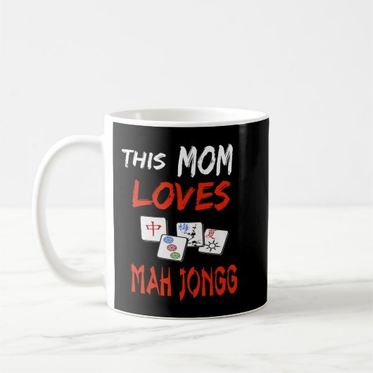 Diese Mama Liebe Mah Jongg Fun Tile Game Bekleidun Kaffeetasse (Links)