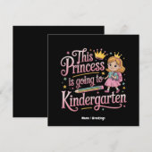 Diese Prinzessin geht zu einem Niedlichen Geschenk Einladung (Vorne/Hinten)