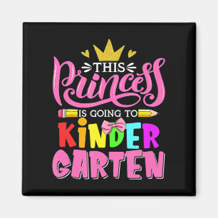 Diese Prinzessin geht zurück zum Kindergarten Magnet
