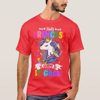 Diese Prinzessin wird Unicorn Magica auf den erste T-Shirt