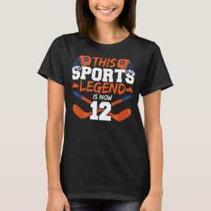 Diese sportliche Legende ist jetzt 12 Hockey-Spiel T-Shirt