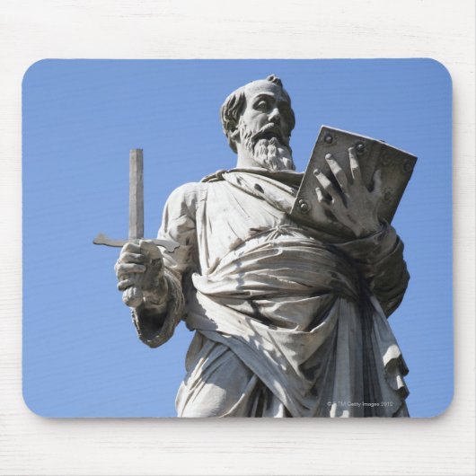 Diese Statue von Saint Paul ist auf der rechten Se Mousepad (Vorne)