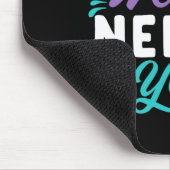 Diese Welt braucht dich Premium-Tri-Blend-Design Mousepad (Ecke)