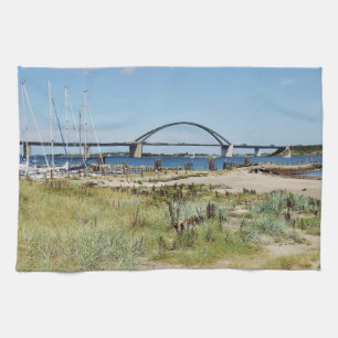 Diesel ICE auf der Fehmarnsundbrücke Handtuch