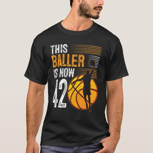Dieser Baller ist jetzt 42 Jahre alt Basketball 42 T-Shirt (Vorderseite)