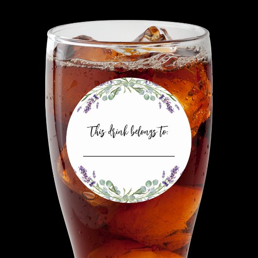 Dieser Drink gehört zu einem Hochzeitlavender Runder Aufkleber