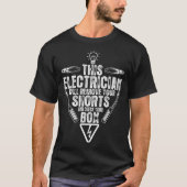 Dieser Elektriker entfernt Kurzschluss-Karo Ihr T-Shirt (Vorderseite)