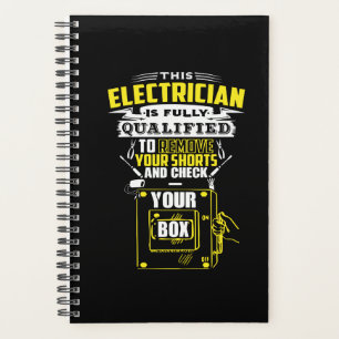Dieser Elektriker ist voll qualifiziert Planer