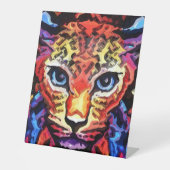 Dieser farbenfrohe Leopard-Look  Sockelschild (Vorderseite)